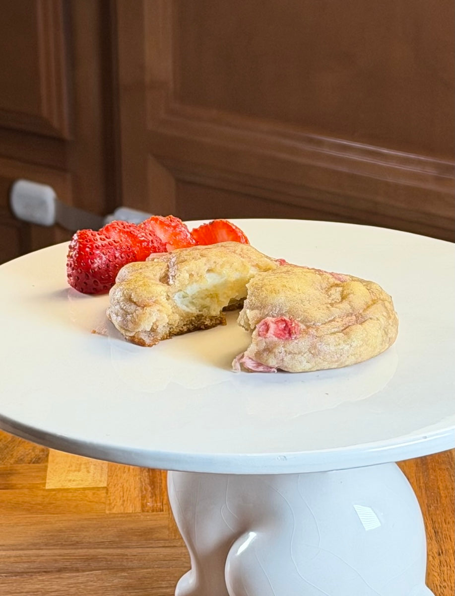 Strawberry Cheesecake Cookies